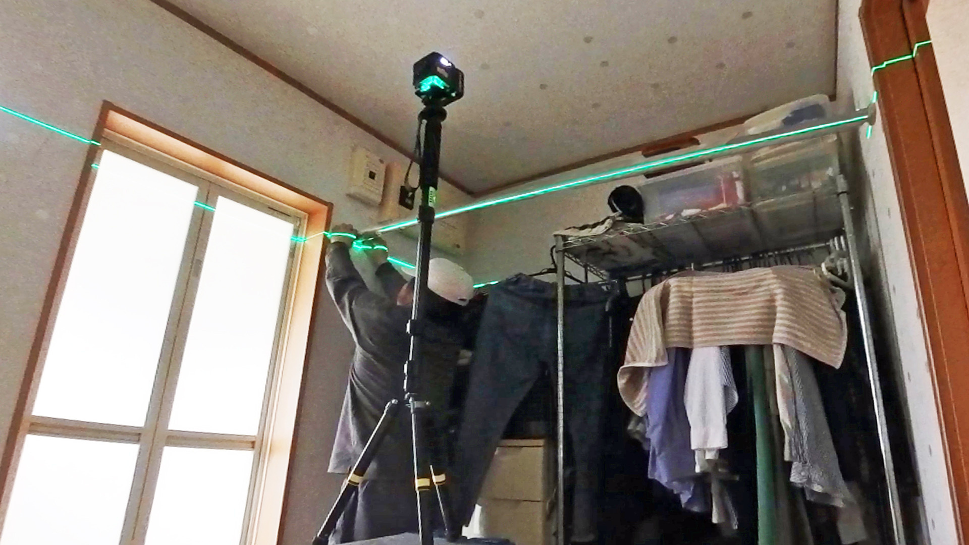 ハンガーパイプの新設取り付け